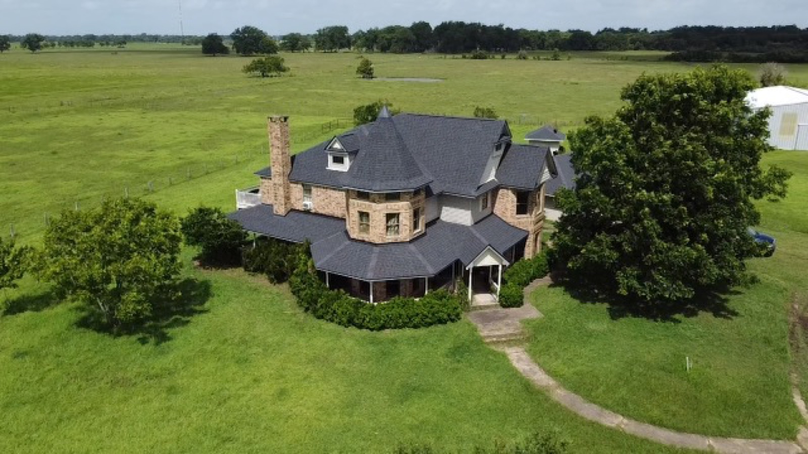 Rural estate roof replacement